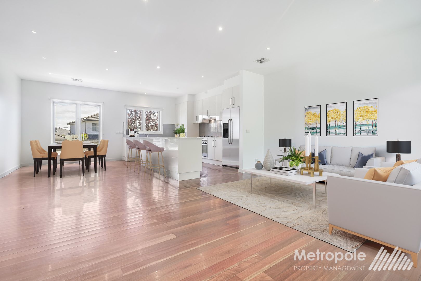 1/16 Pinewood Drive, Mount Waverley VIC 3149 Townhouse For Rent