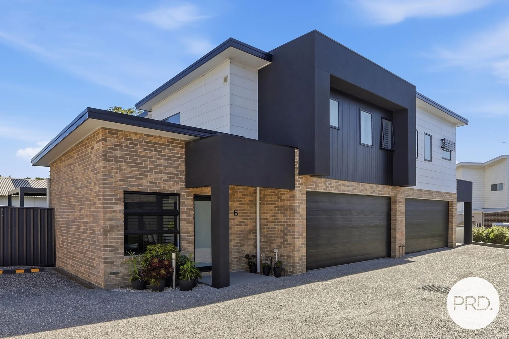 6/73-75 Lake Entrance Road, Oak Flats NSW 2529