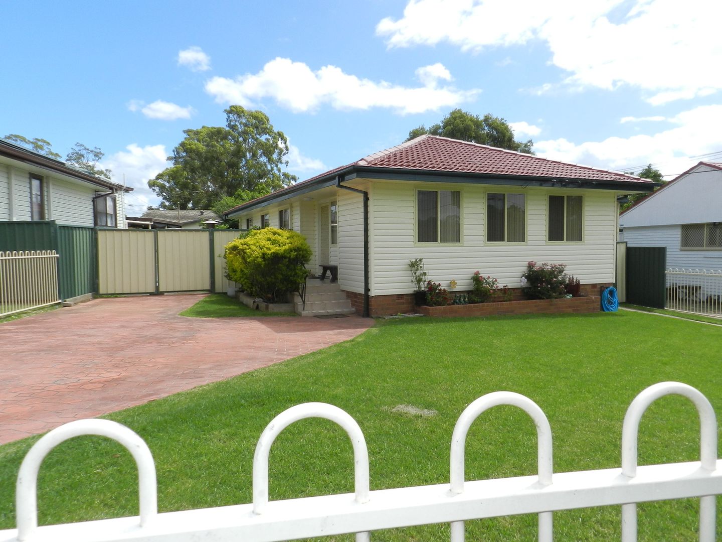 23 Trevanna Street, Busby NSW 2168