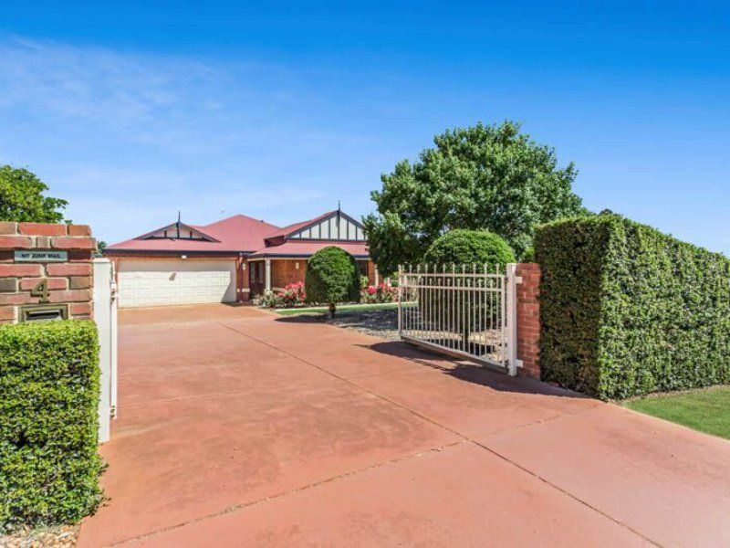 4 Billing Place, Mount Richon WA 6112, Image 0