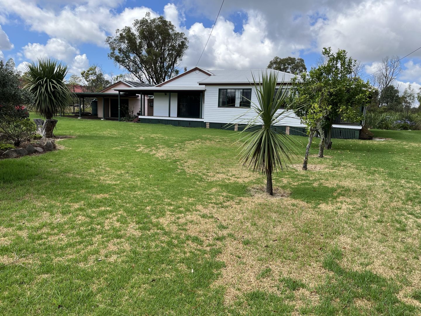 95 Pradella Road, Pozieres QLD 4352, Image 2