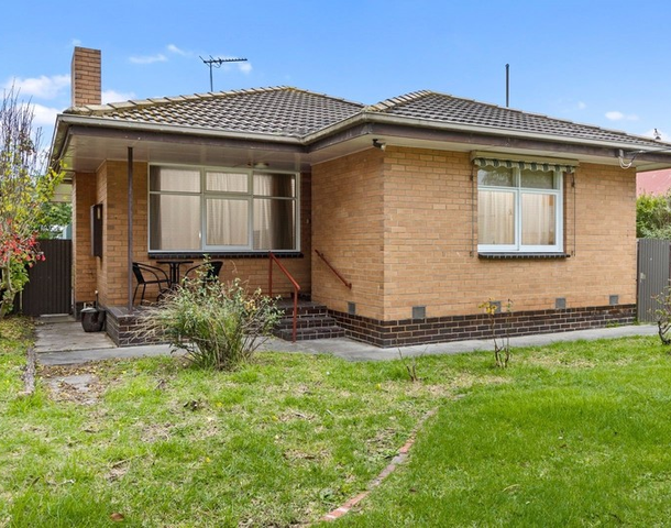 3 Cambridge Street, Lang Lang VIC 3984