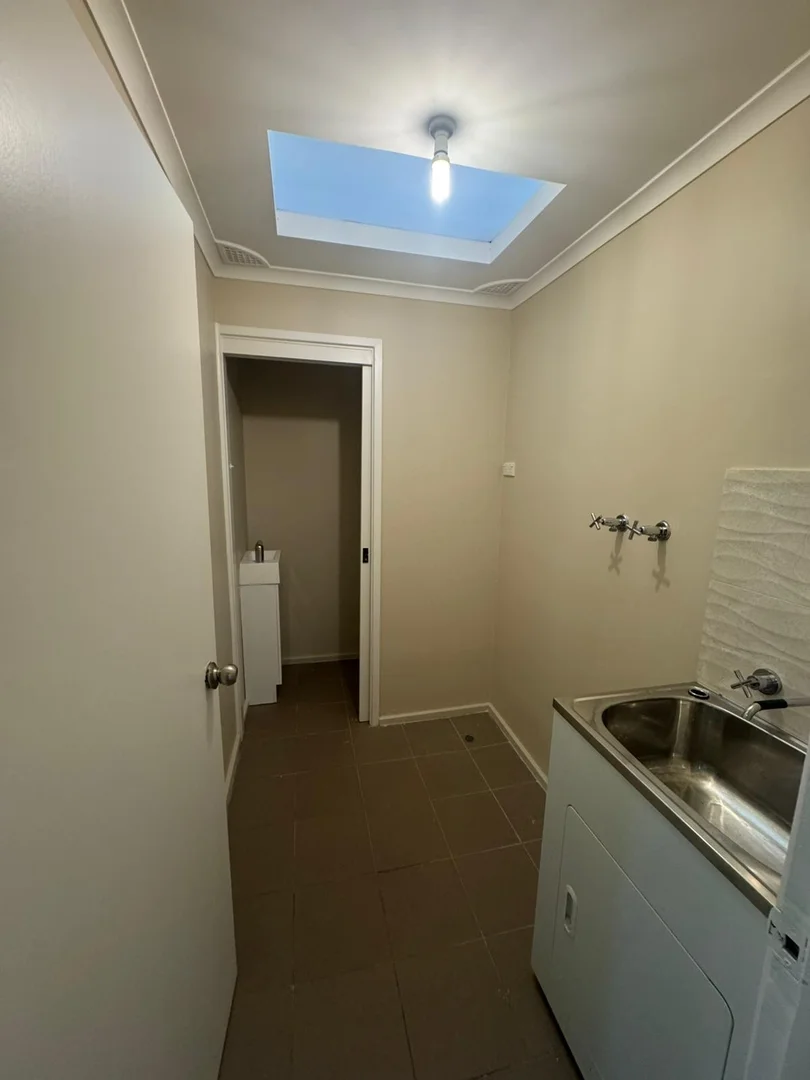 Additional image 8 of 100 Lanica Drive, Ingleburn NSW 2565