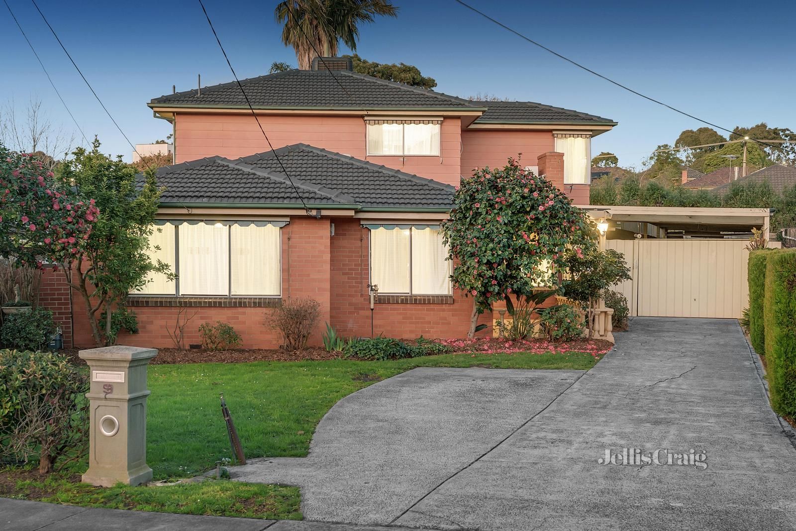 9 Lobelia Court, Blackburn North VIC 3130, Image 0