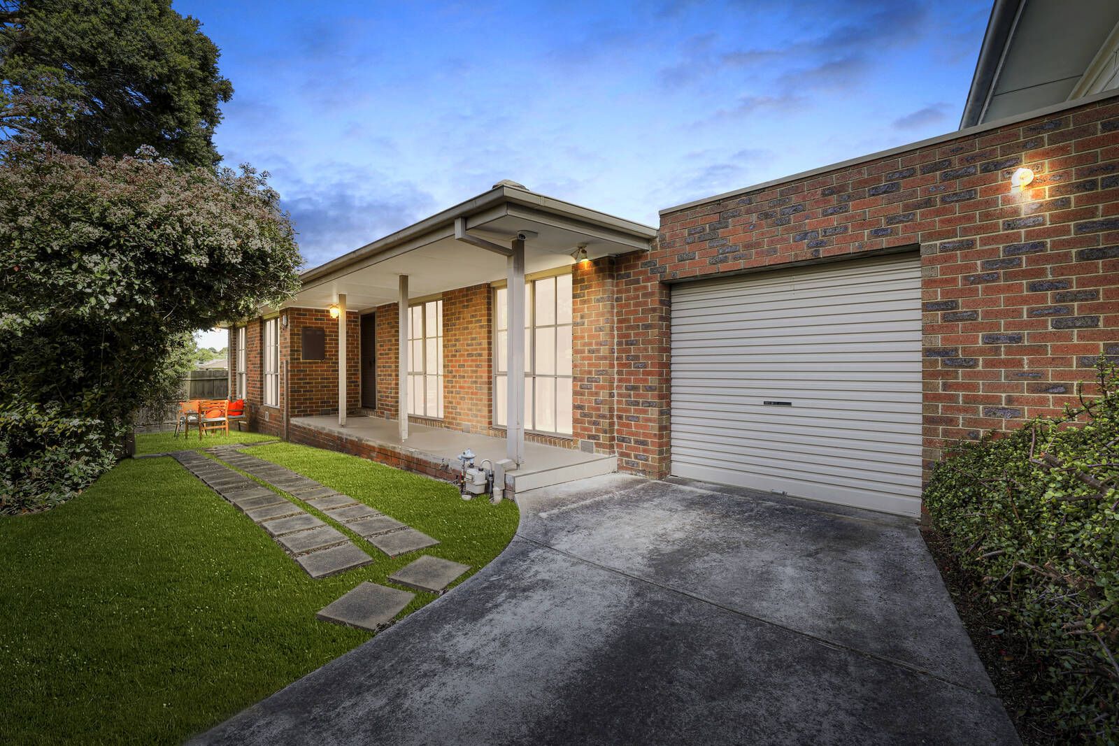 2A Charlton Street, Blackburn North VIC 3130, Image 0