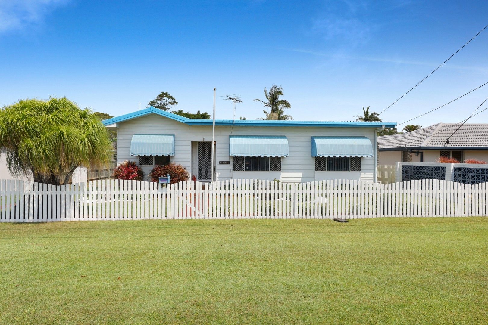 53 Collins Street, Woody Point QLD 4019 House For Rent Domain