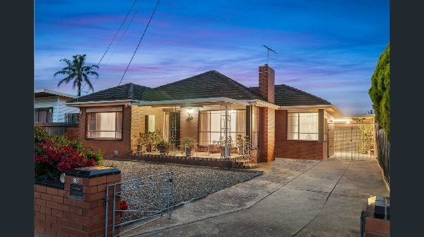 3 bedrooms House in 58 Lester Avenue ST ALBANS VIC, 3021