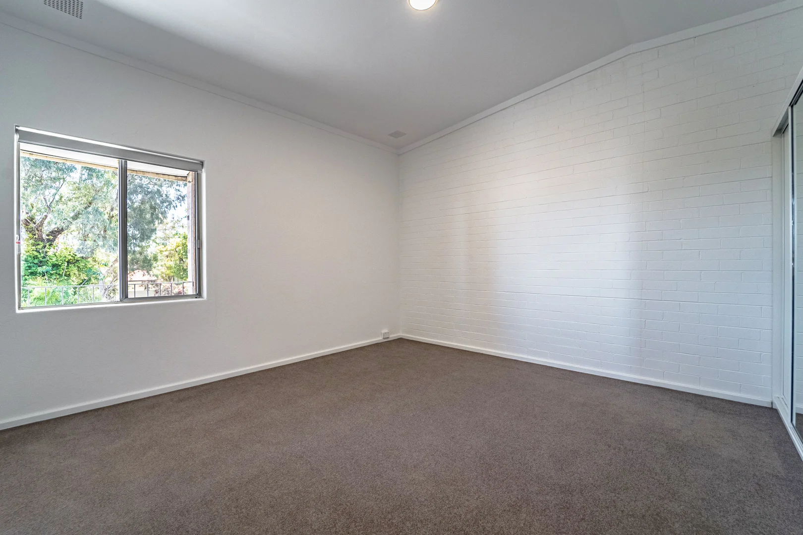 Additional image 5 of 2/77 Matheson Rd, Applecross WA 6153