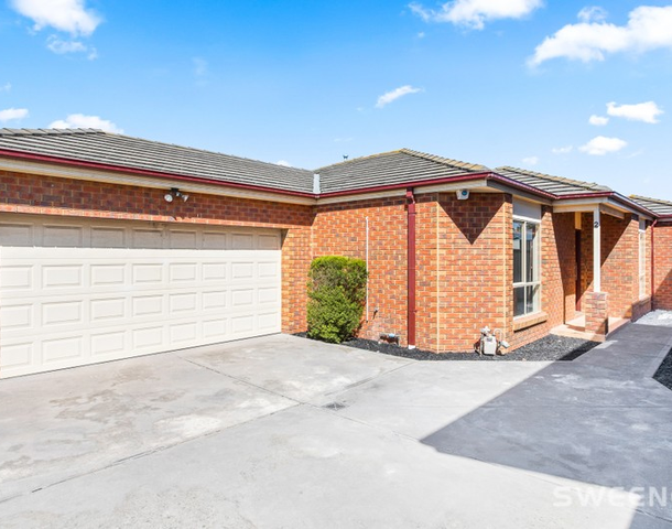 2/5 Dove Avenue, Altona VIC 3018