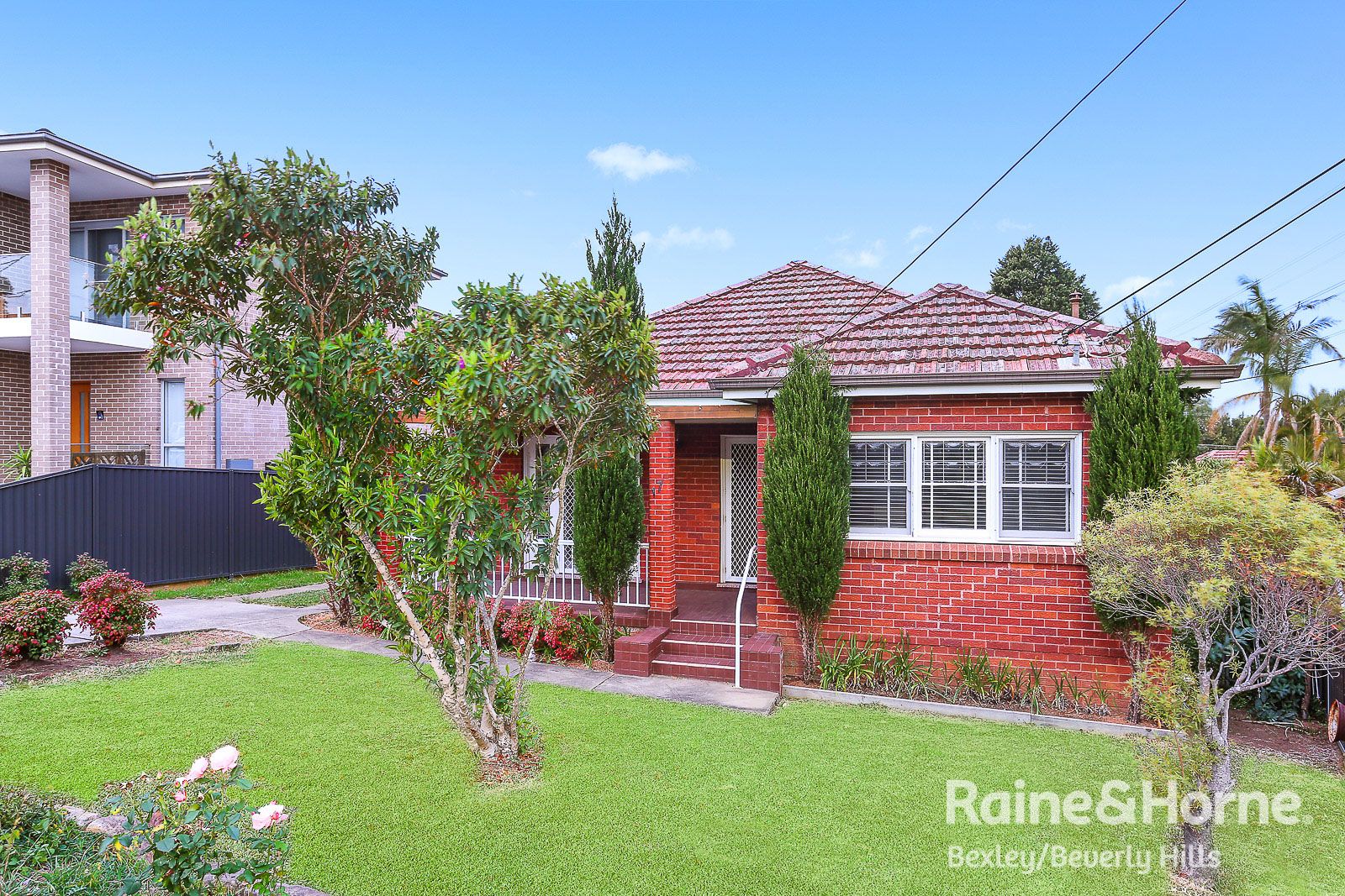 17 Beale Crescent, Peakhurst NSW 2210, Image 1