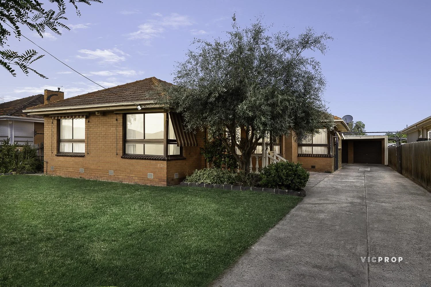 11 Lowson Street, Fawkner VIC 3060