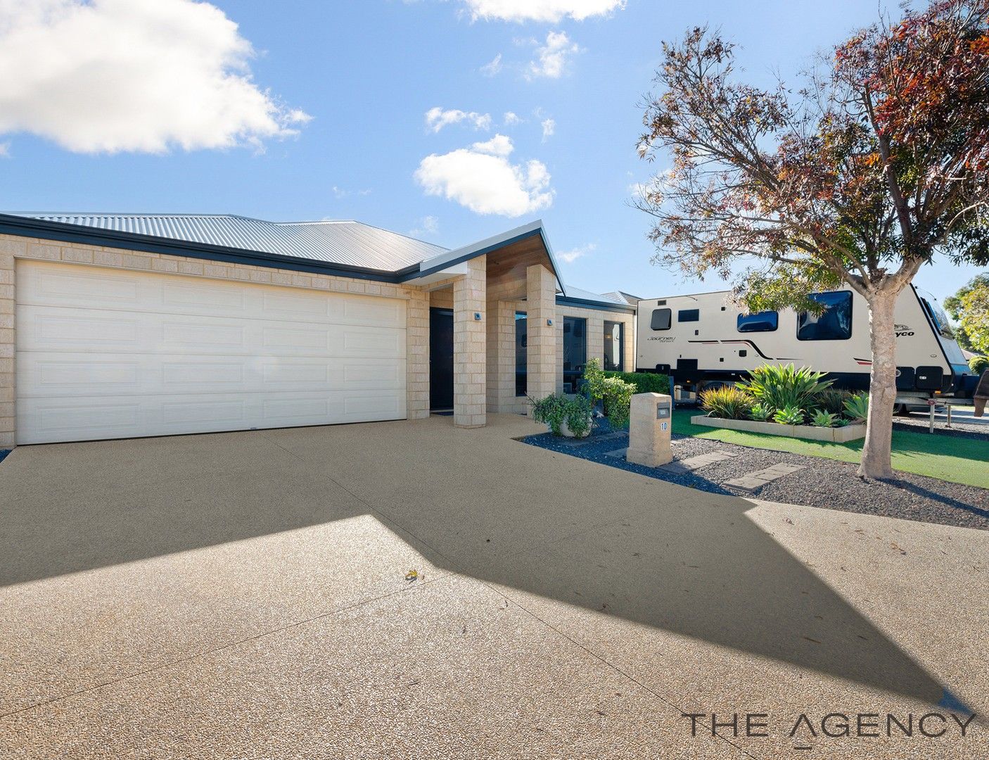 10 Dorchester Turn, Canning Vale WA 6155, Image 1