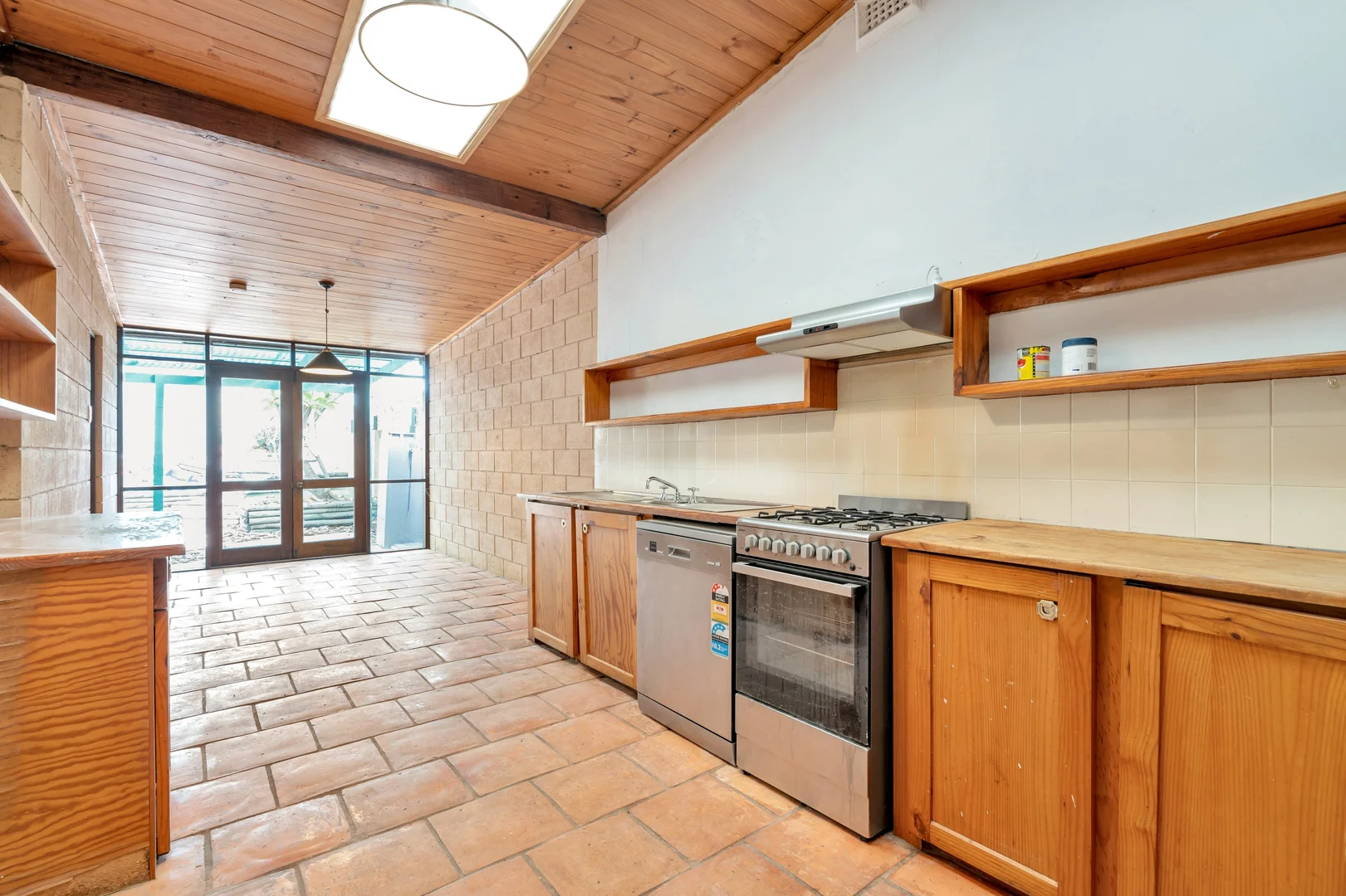 Additional image 4 of 27 South Street, South Fremantle WA 6162