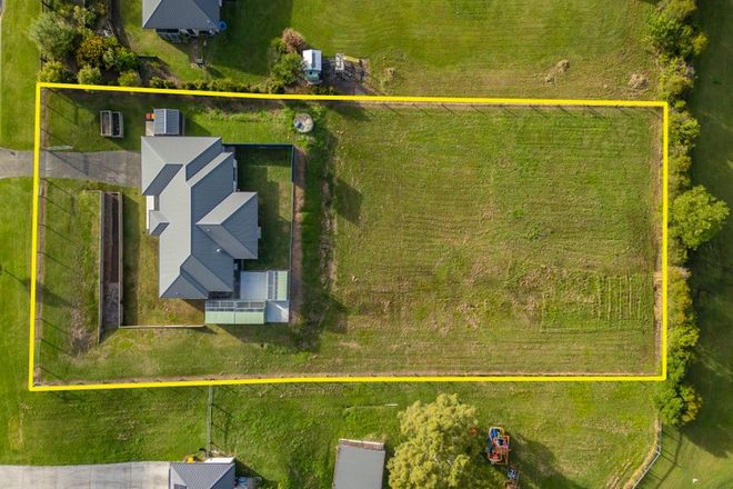 Picture of 79 Shelford Drive, DELANEYS CREEK QLD 4514