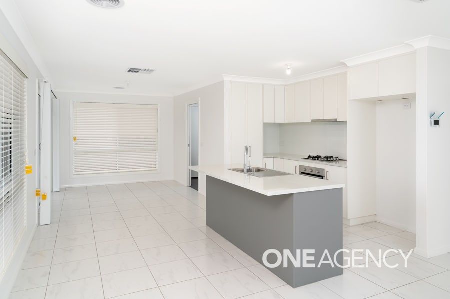 3 Peppin Way, Gobbagombalin NSW 2650, Image 1