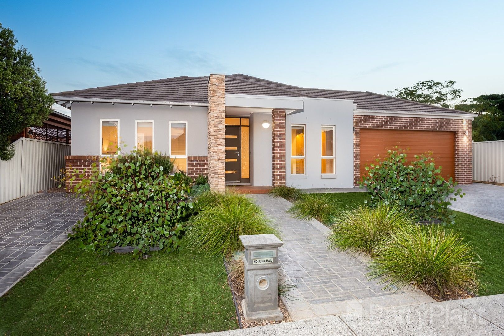 3 Toulon Grove, Point Cook VIC 3030, Image 0