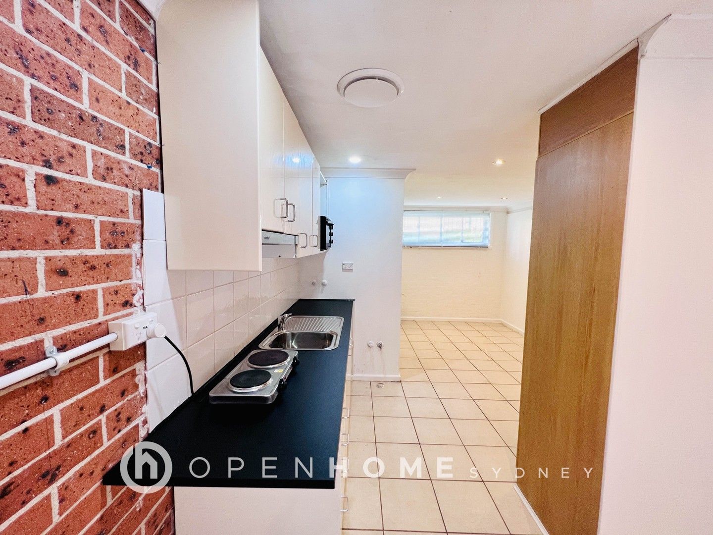 1 bedrooms Studio in 14A Bundeena Road WOODBINE NSW, 2560