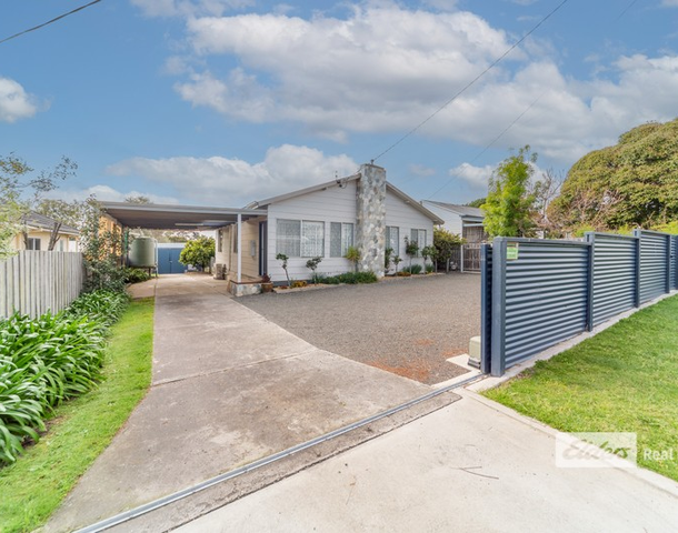 42 Main Road, Paynesville VIC 3880