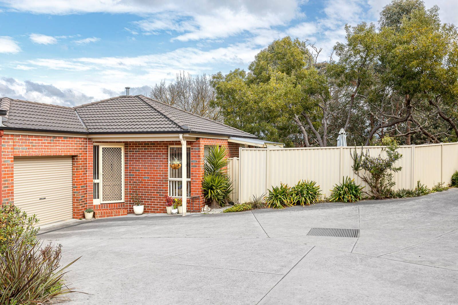 2 bedrooms House in 3/322 Joseph Street CANADIAN VIC, 3350