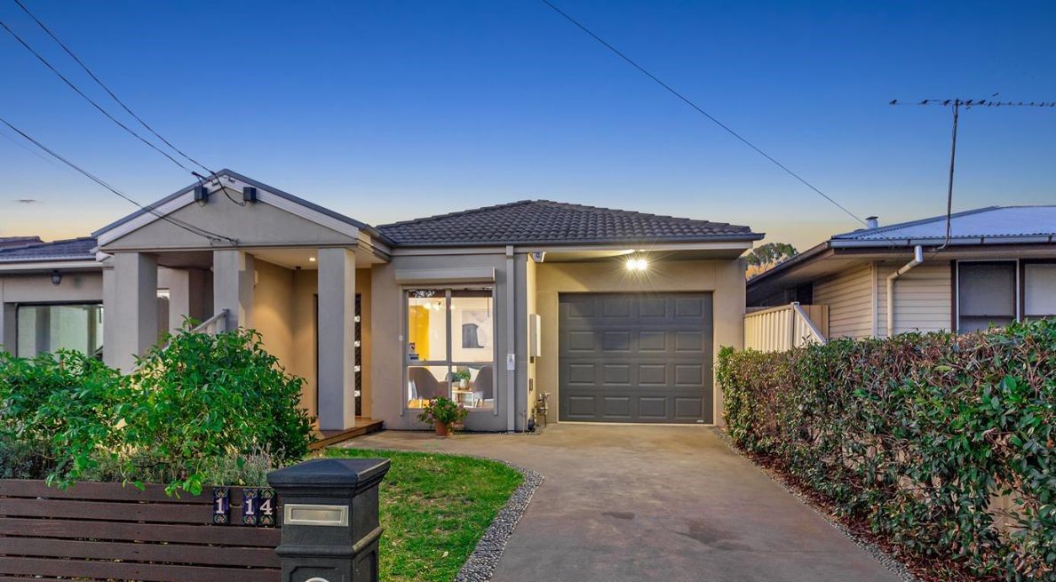 3 bedrooms House in 1/14 Howden Crescent BRAYBROOK VIC, 3019