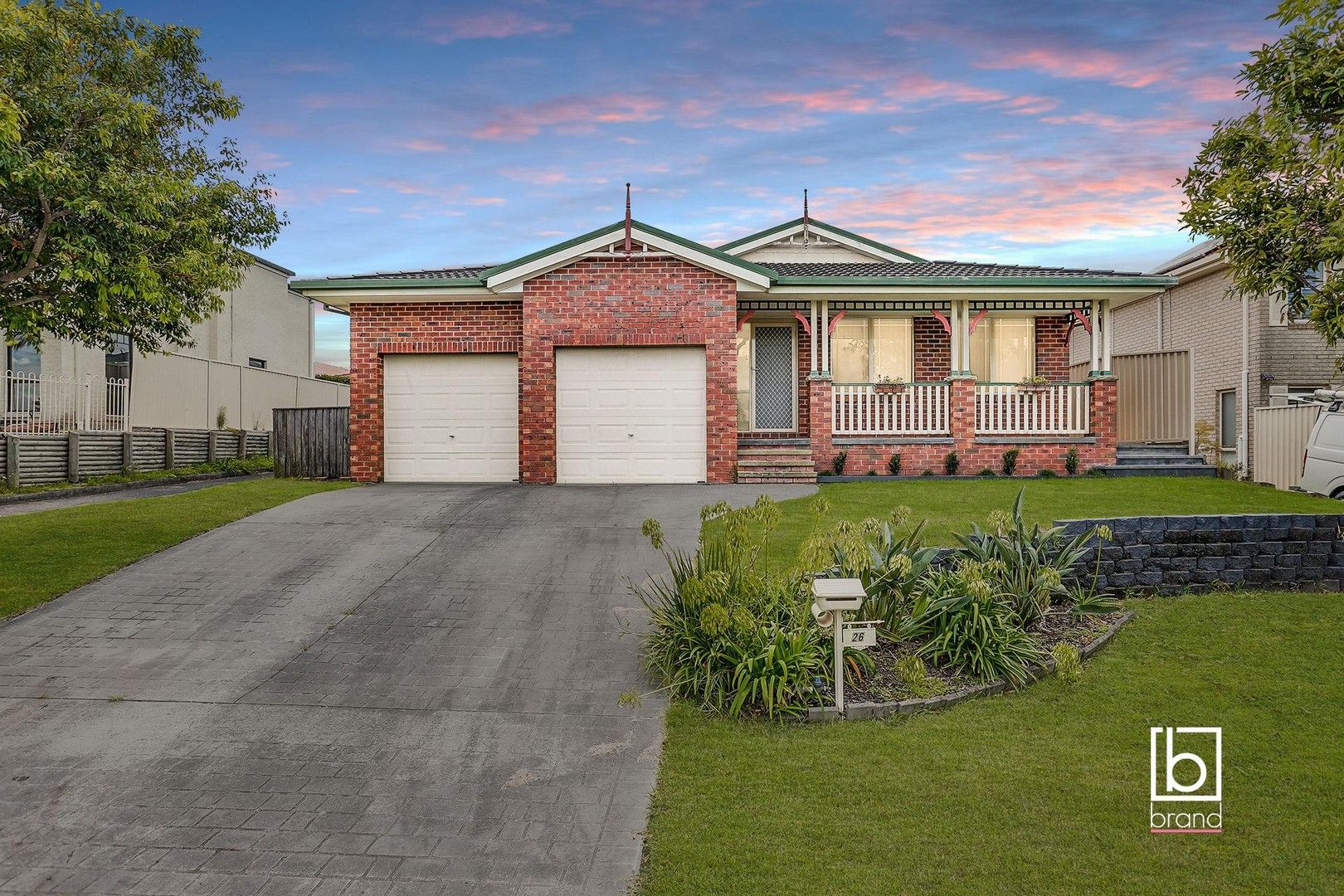 4 bedrooms House in 26 Belyando Crescent BLUE HAVEN NSW, 2262