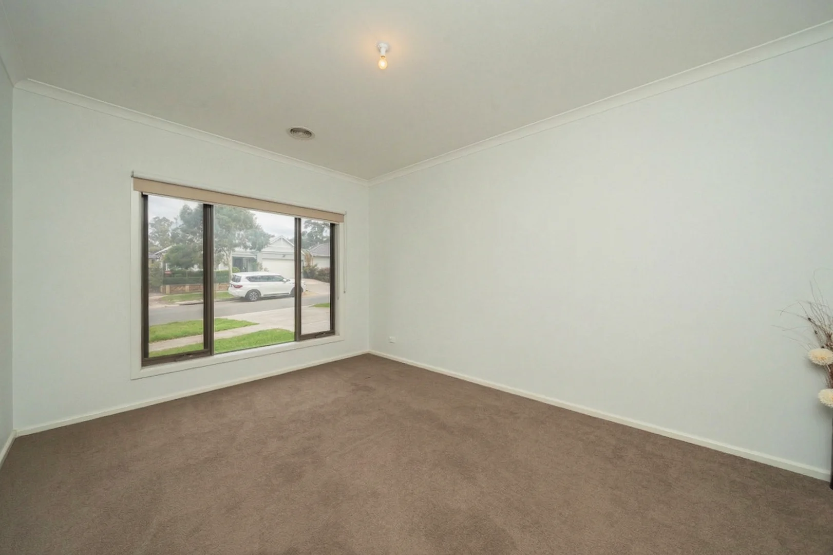 Additional image 2 of 18 Wakehurst Way, Officer VIC 3809