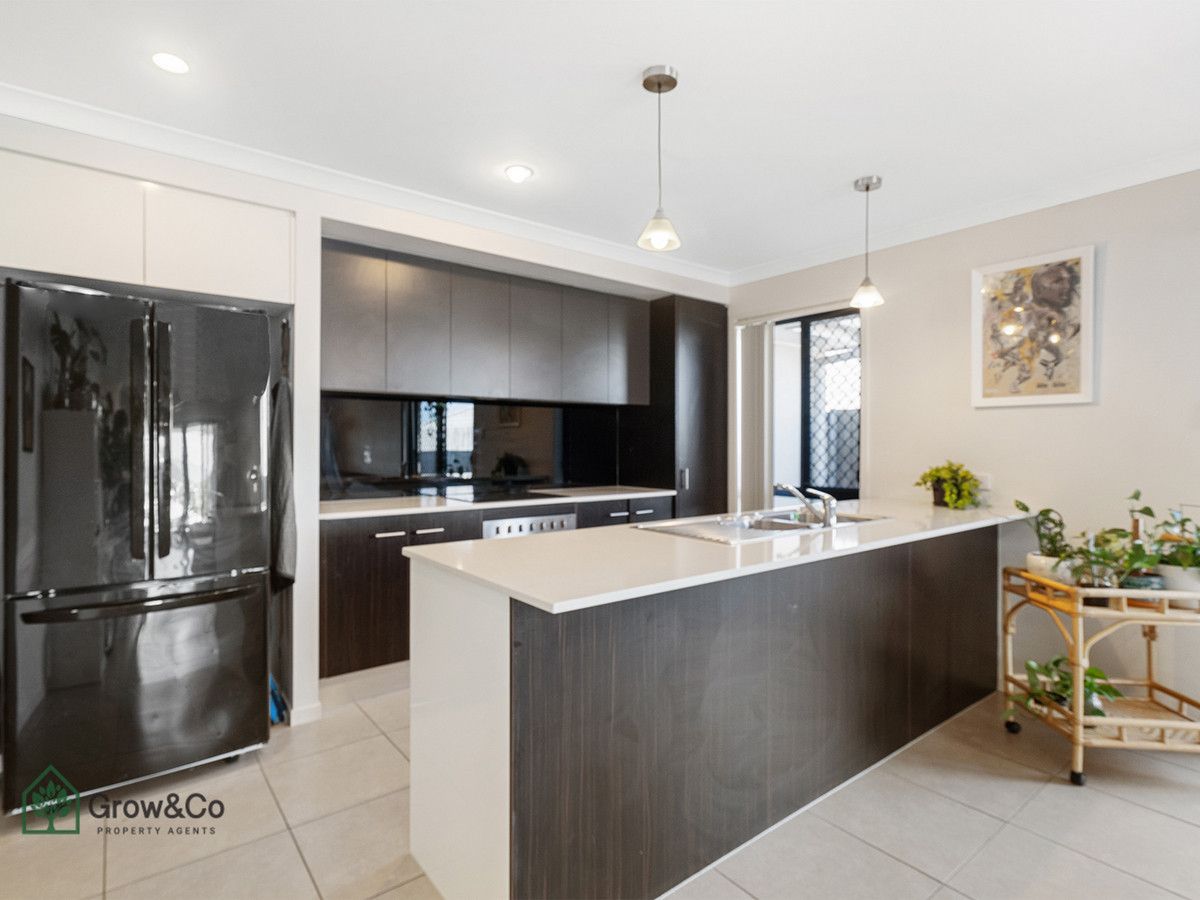 33 Gresswell Crescent, Upper Coomera QLD 4209, Image 0