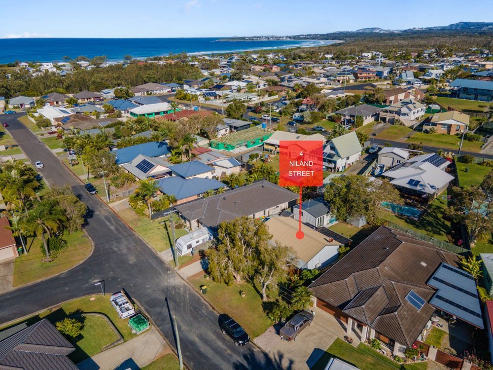 3 bedrooms House in 4 Niland Street CORINDI BEACH NSW, 2456