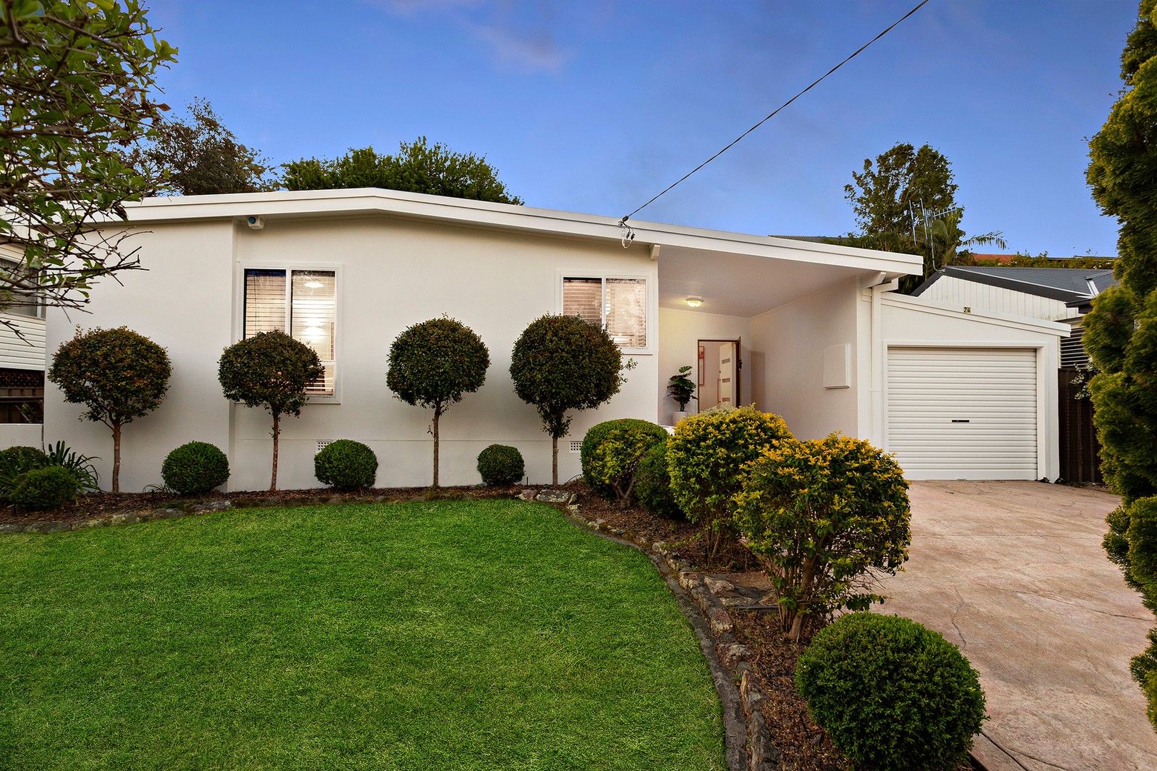 24 Kirkdale Drive, Kotara South NSW 2289, Image 0
