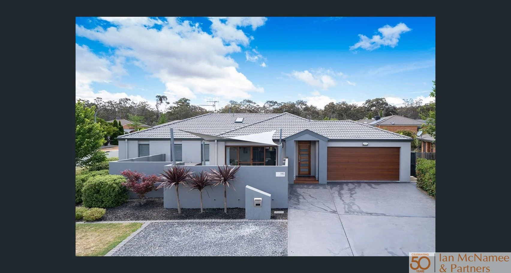 185 Halloran Drive, Jerrabomberra NSW 2619