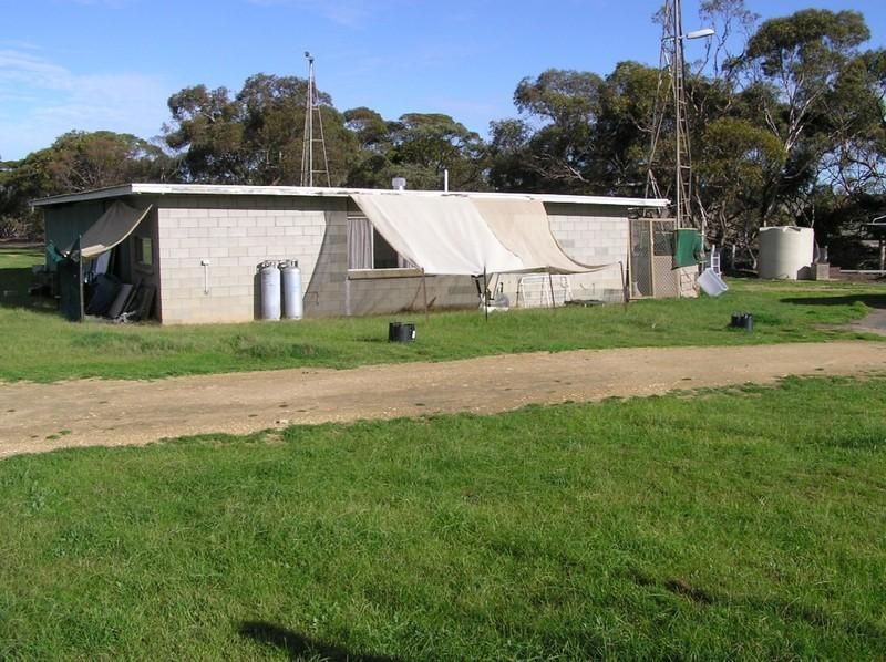 LOT 103 SHERLOCK ROAD, KAROONDA SA 5307, Image 2