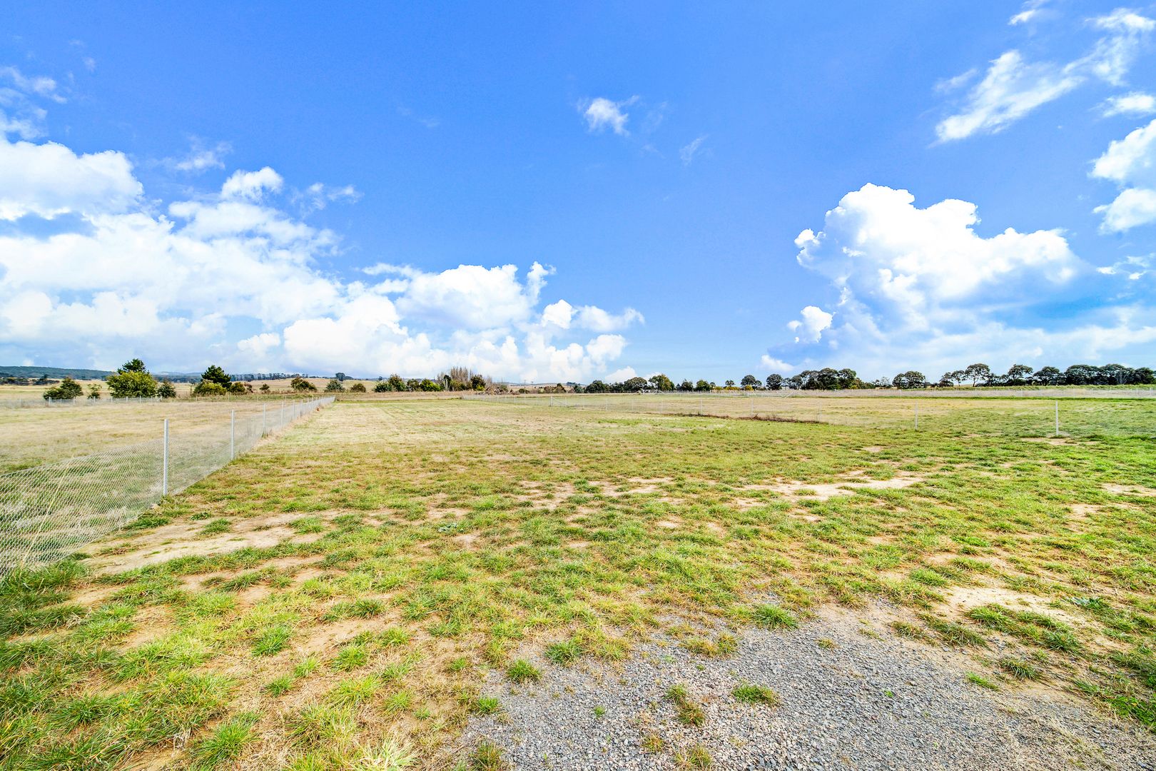 10 Acacia Street, Gundaroo NSW 2620 Domain