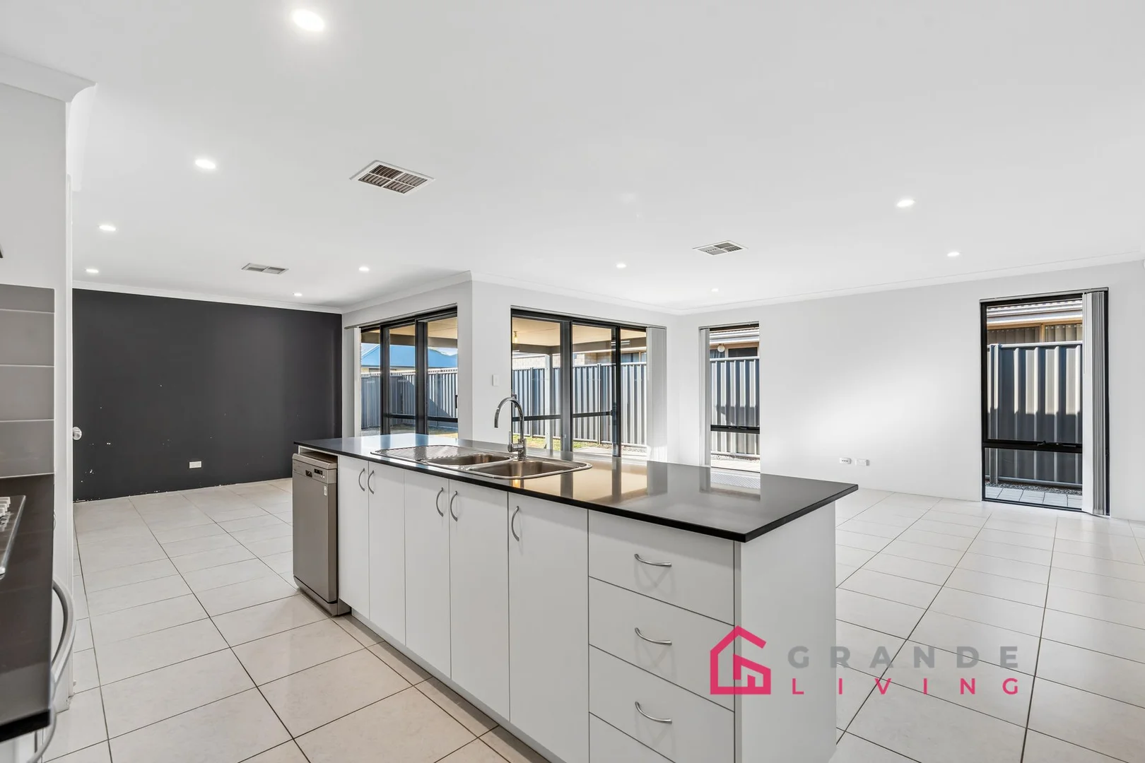 Additional image 12 of 29 Narran Street, Hilbert WA 6112