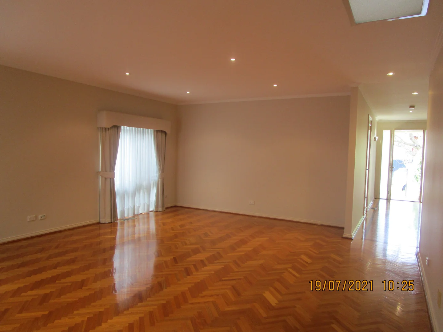 Additional image 5 of 1/9 Bowles Avenue, Caulfield North VIC 3161