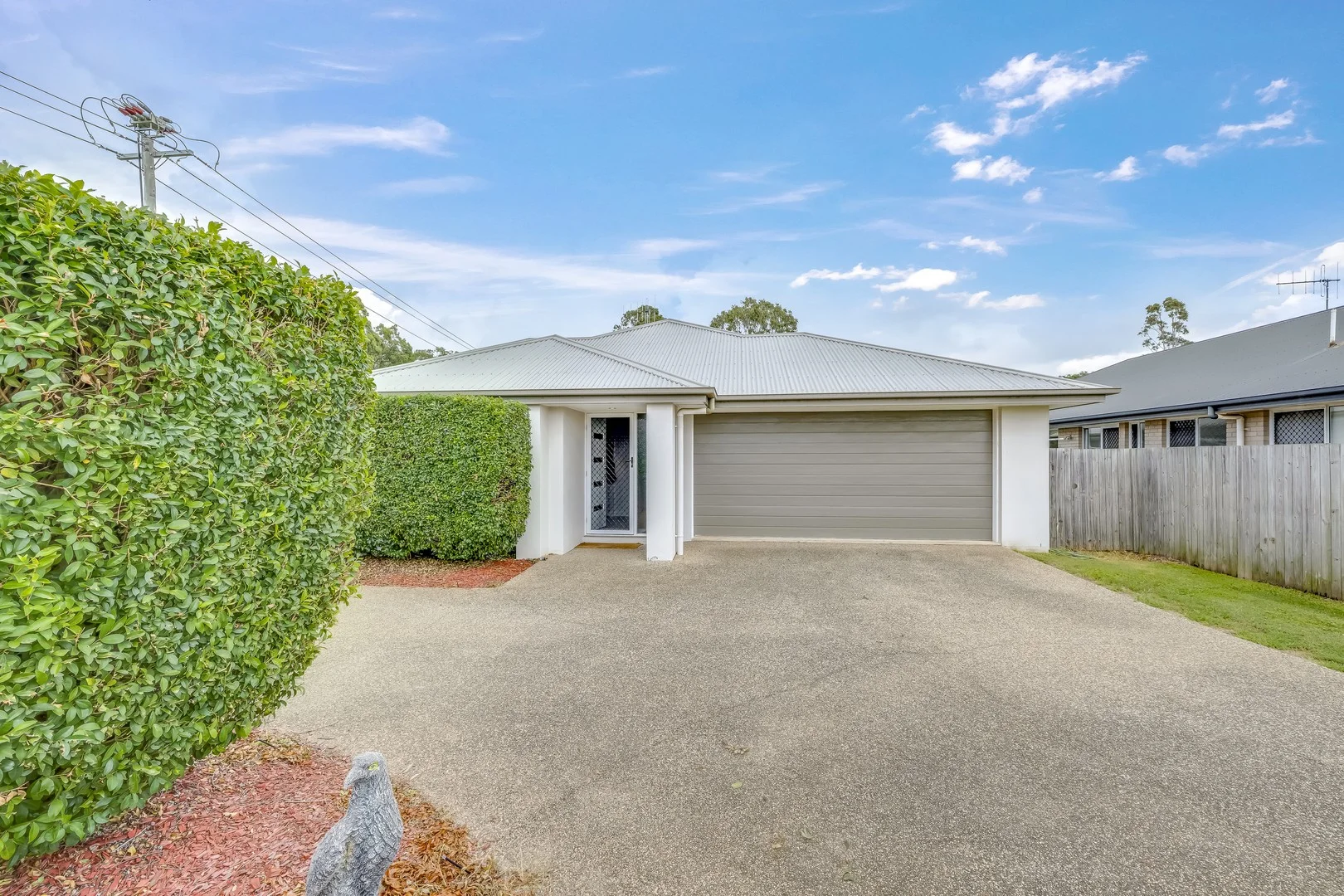 28 Banner Court, Branyan QLD 4670