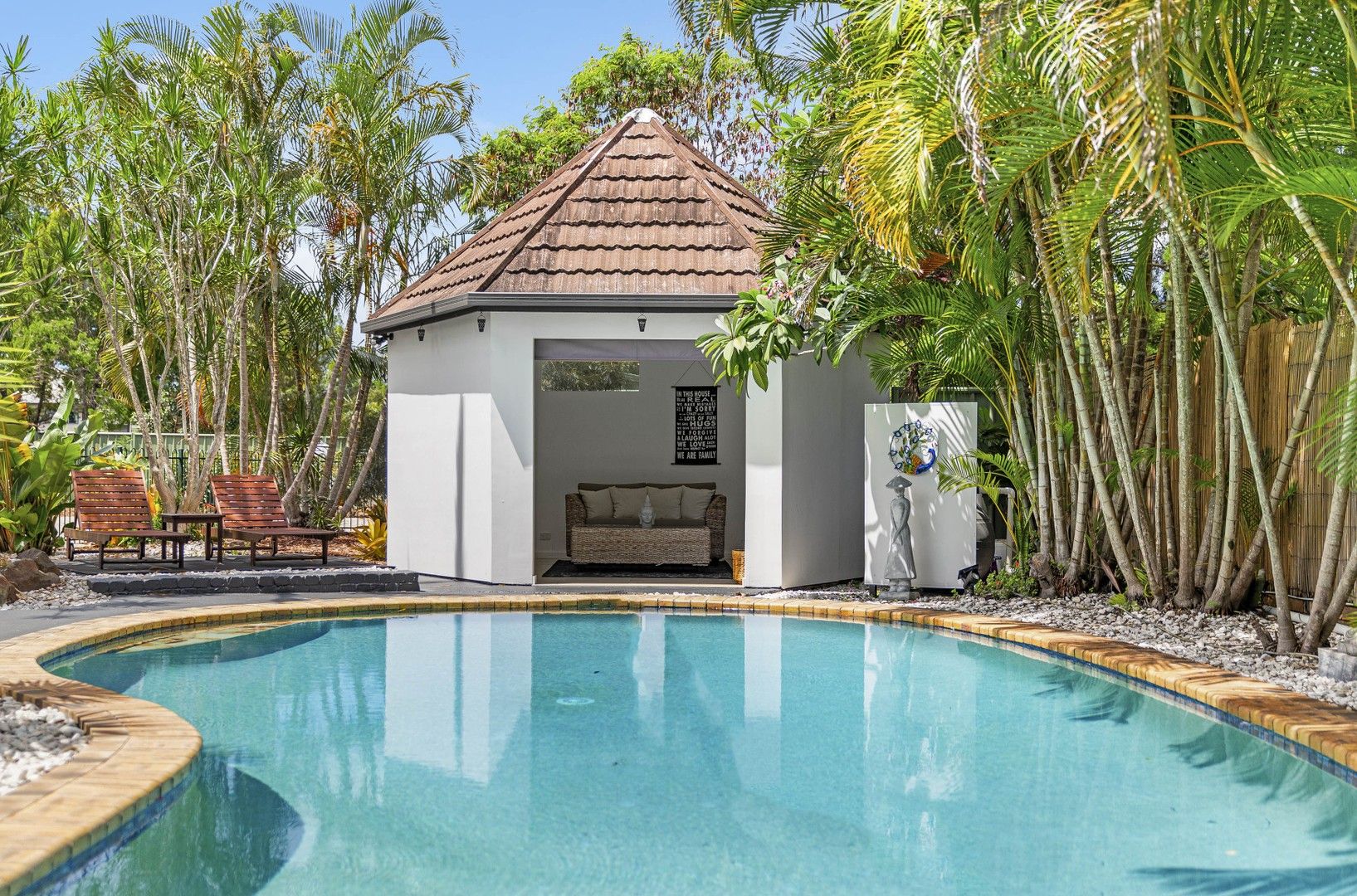 94 White Patch Esplanade, White Patch QLD 4507 Domain