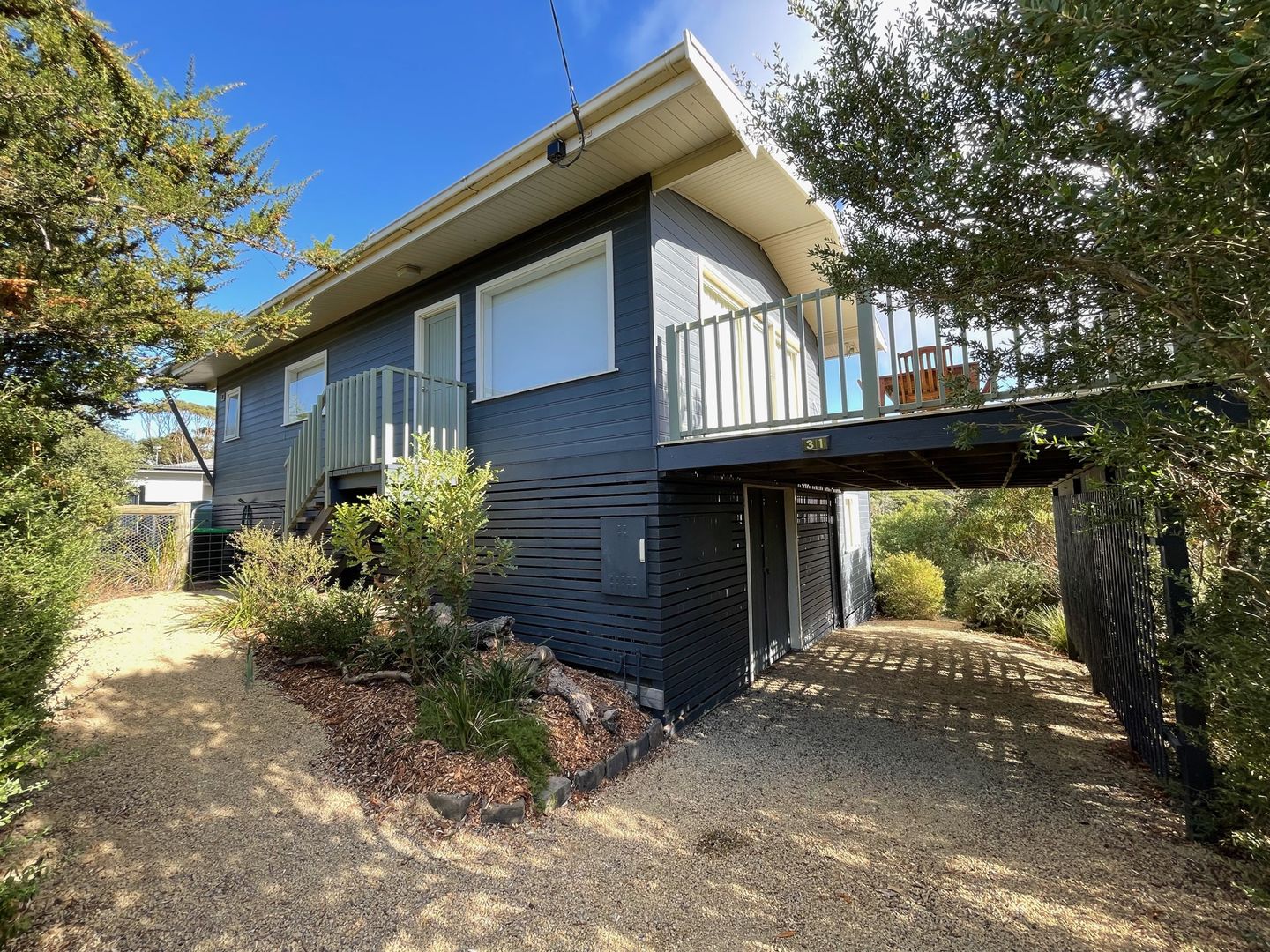 31 Outlook Drive, Venus Bay Property History & Address Research Domain