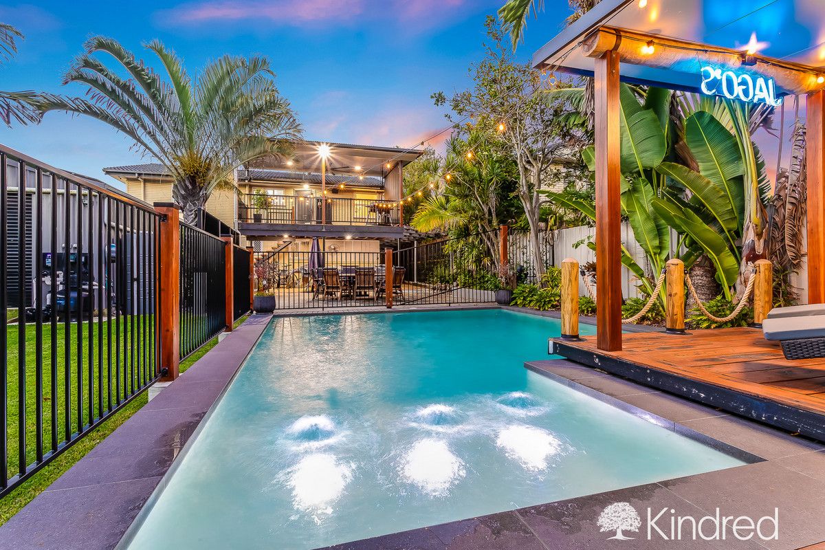 32 Hill Parade, Clontarf QLD 4019, Image 2