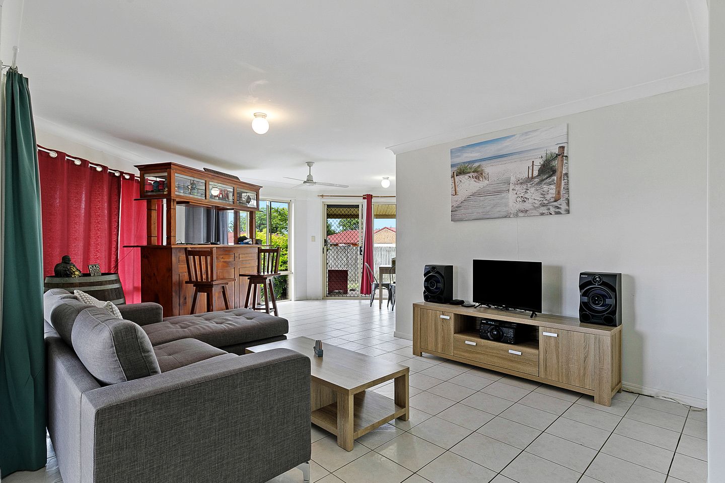 3 Oxford Place, Urraween QLD 4655, Image 2