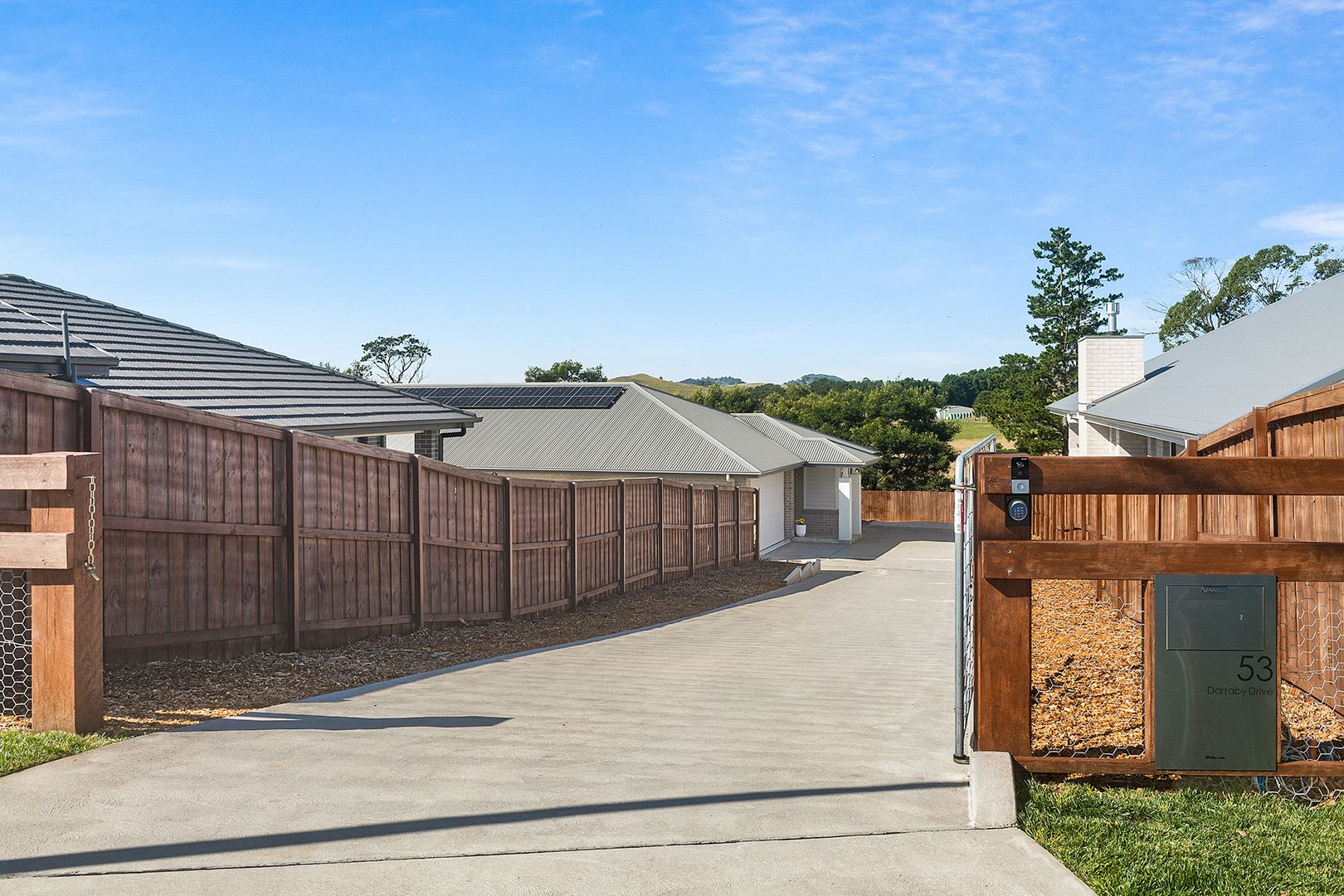 53 Darraby Drive, Moss Vale NSW 2577, Image 2