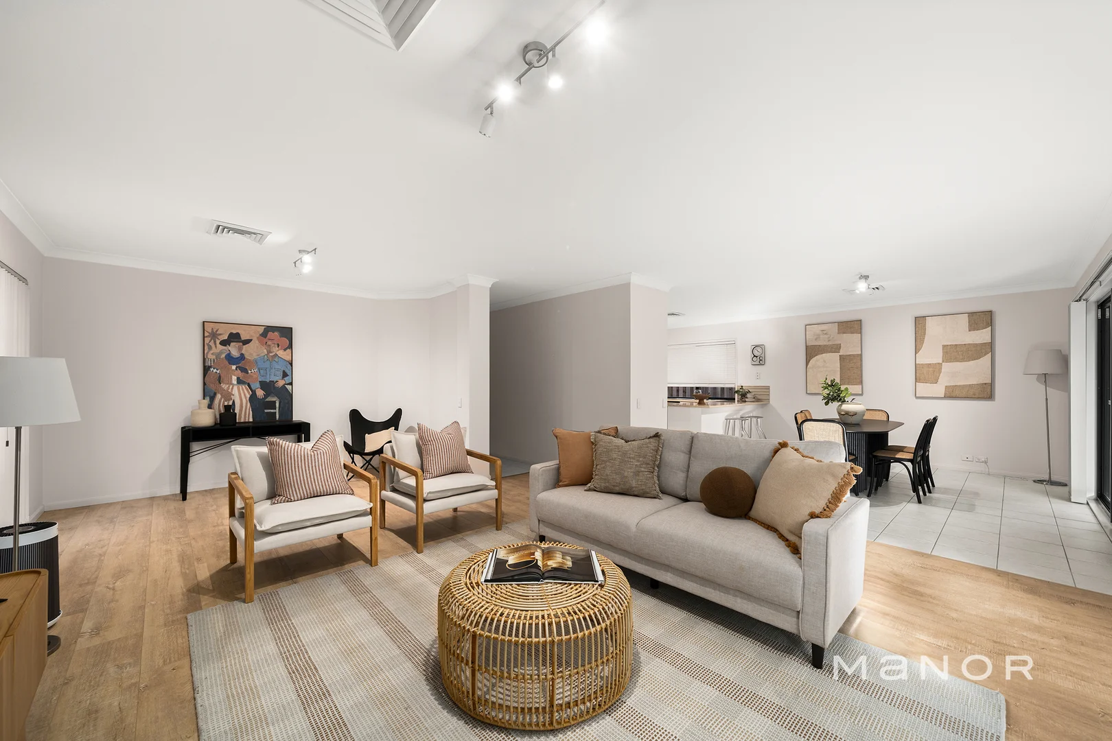 Additional image 2 of 33 Minerva Crescent, Beaumont Hills NSW 2155