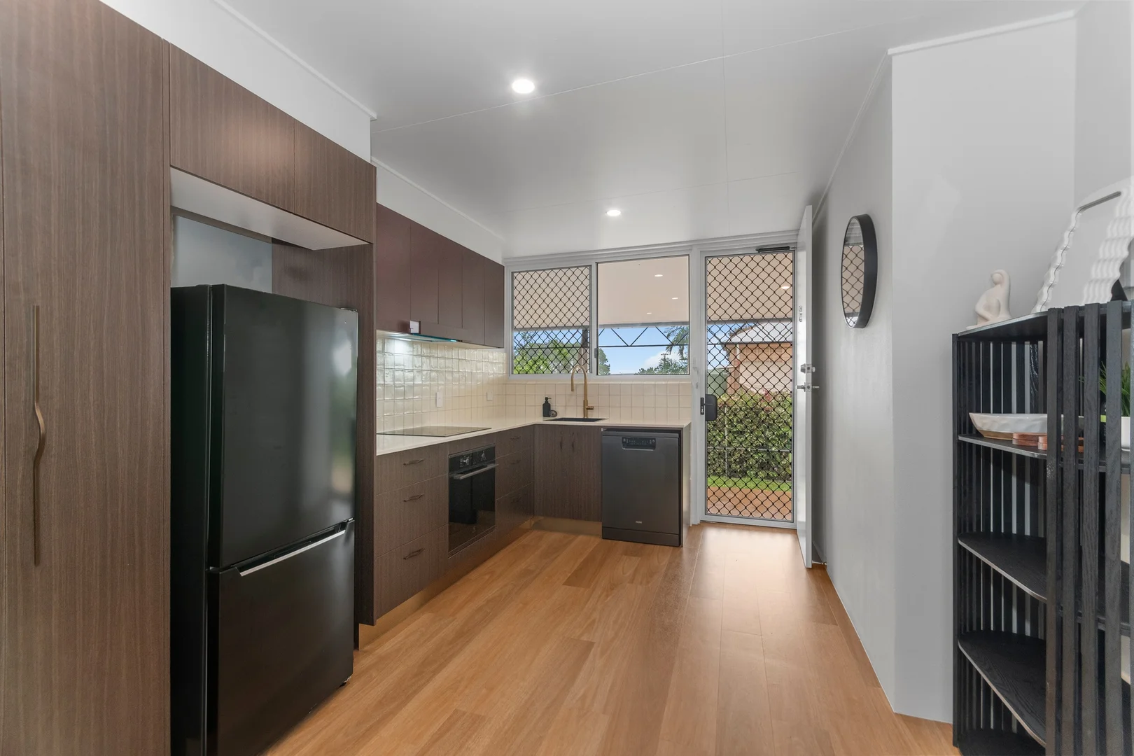 Additional image 5 of 3/2 Burke Street, North Ward QLD 4810