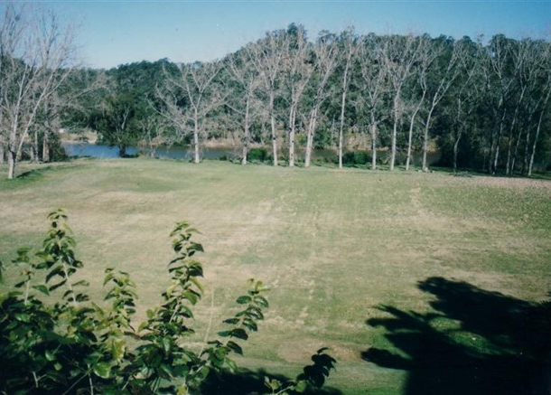 19 Water Ski Parade, Cumberland Reach NSW 2756