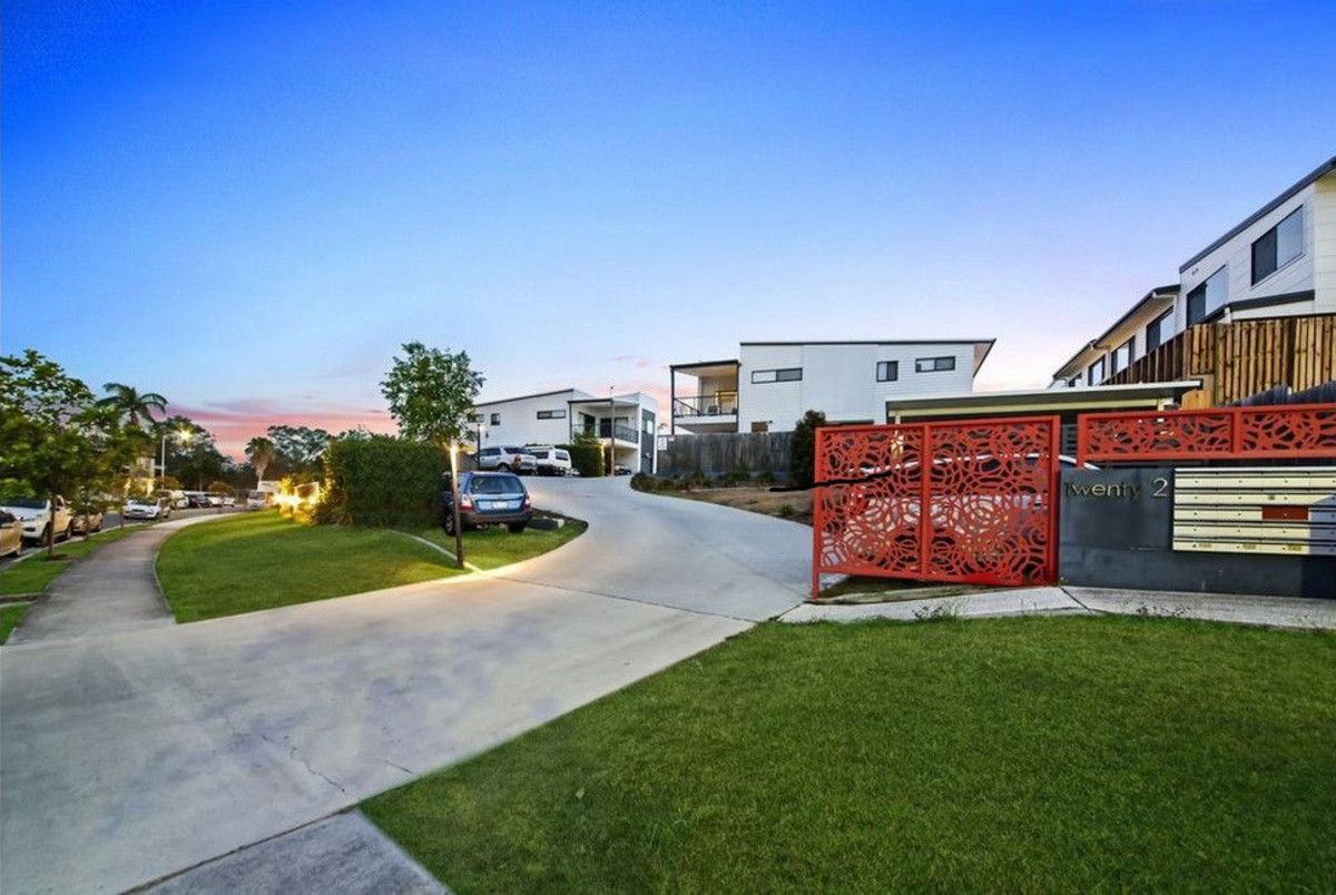 3 bedrooms Townhouse in 20/22 Careel Close HELENSVALE QLD, 4212