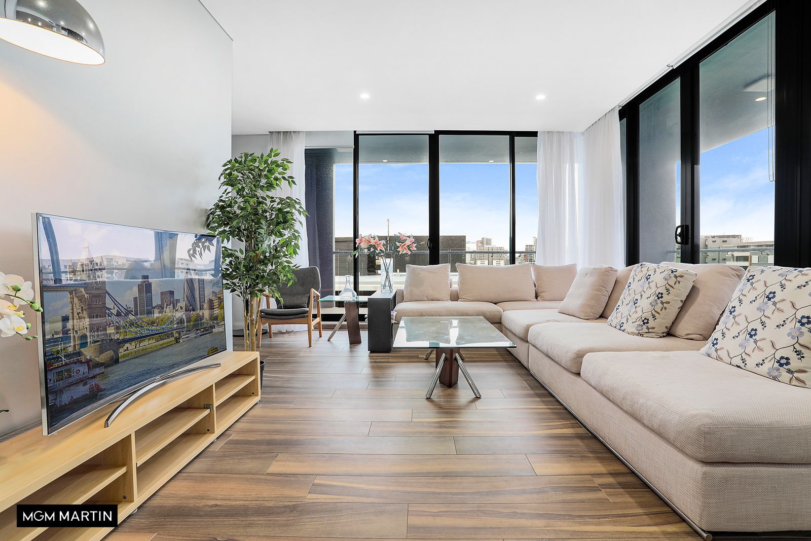3 bedrooms Apartment / Unit / Flat in 525/54 Rosebery Avenue ROSEBERY NSW, 2018