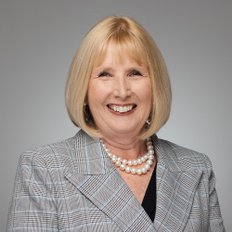 Christine Bassingthwaighte, Sales representative