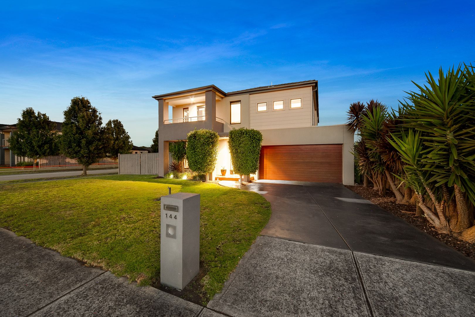 144 Berwick Springs Promenade, Narre Warren South Property History