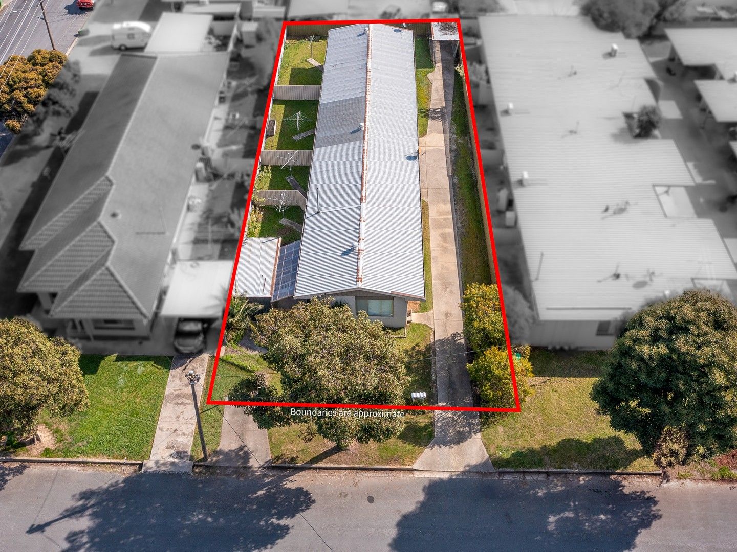 4 bedrooms Block of Units in 1-4/189 Plummer Street, SOUTH ALBURY NSW, 2640