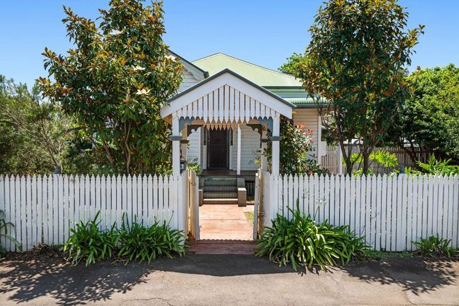 Picture of 1 Clairmont Street, NEWTOWN QLD 4350