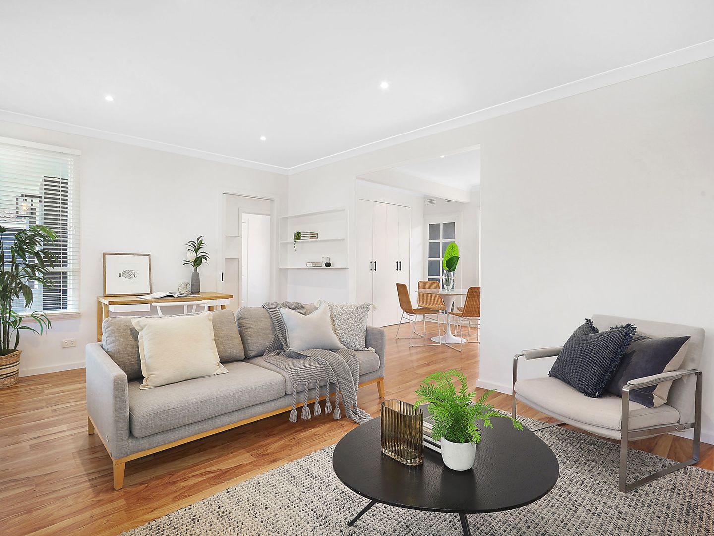 2/3 First Street, Black Rock VIC 3193, Image 1